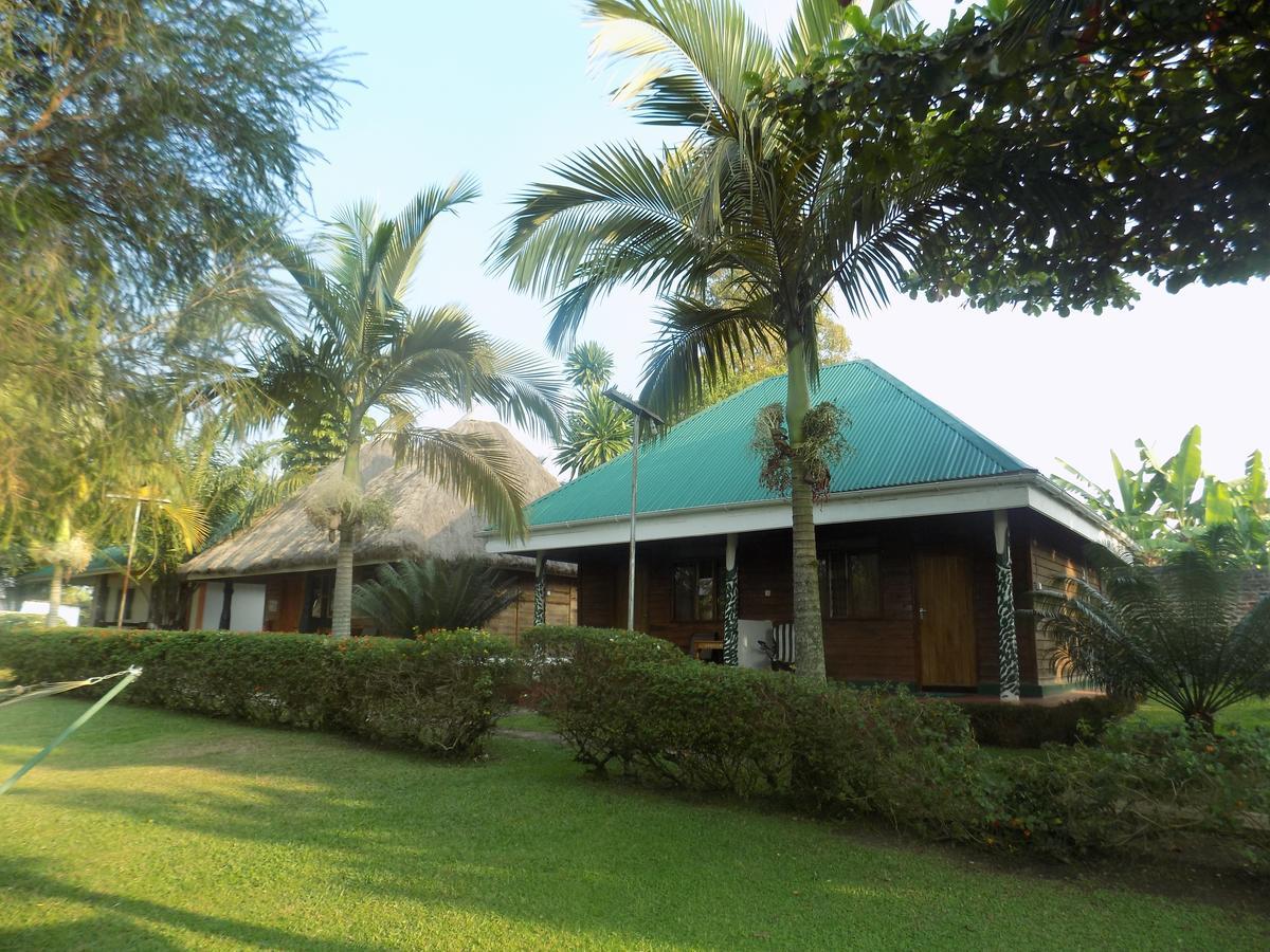 Ataco Country Resort Fort Portal Exterior foto